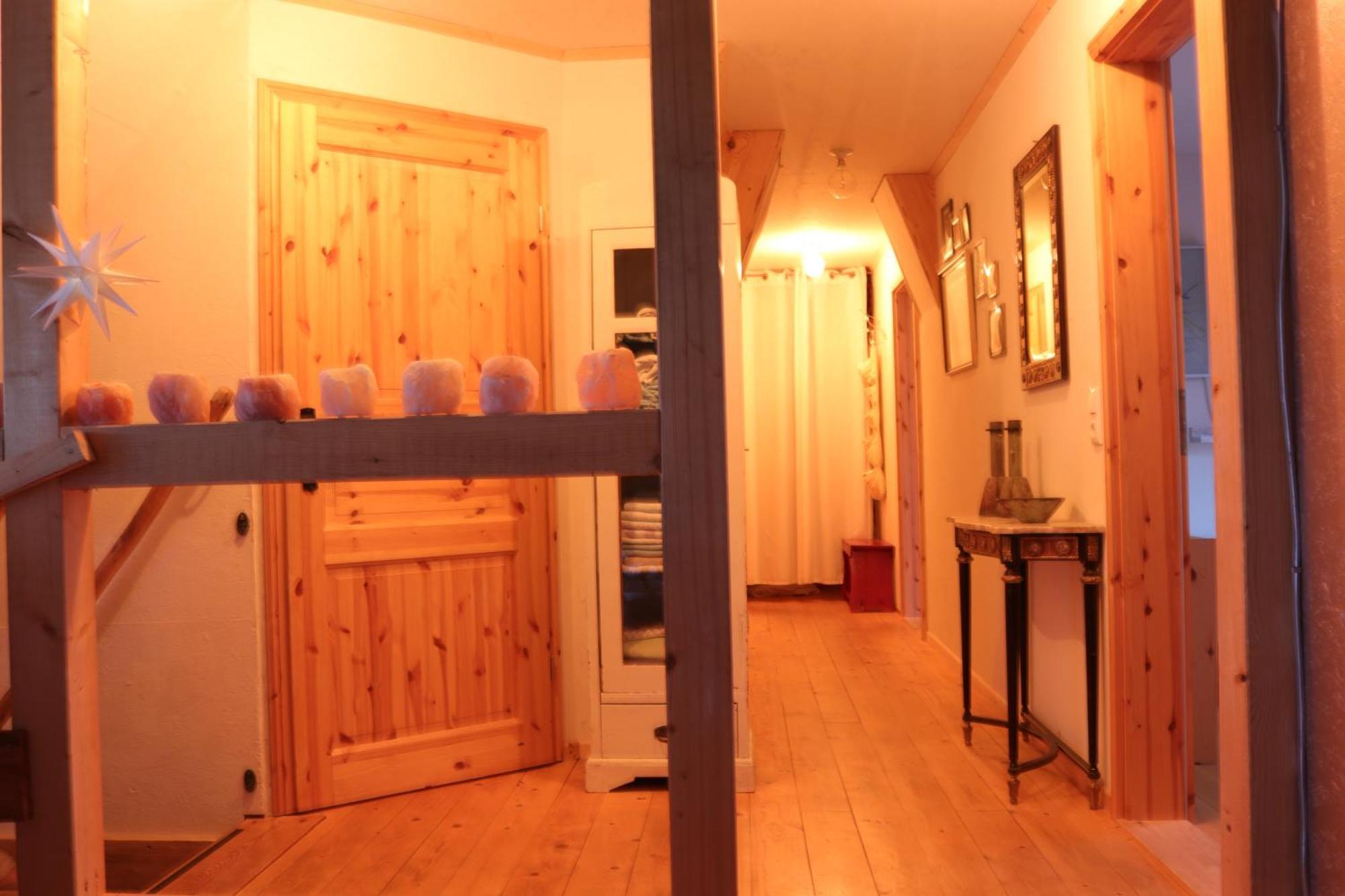Heimaey, Ljosheimar Apartamento Passee Exterior foto